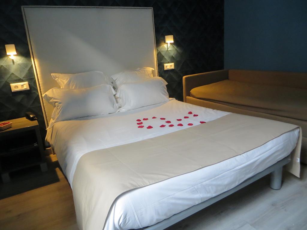 Hotel De Charme Regency Roquebrune-Cap-Martin Phòng bức ảnh