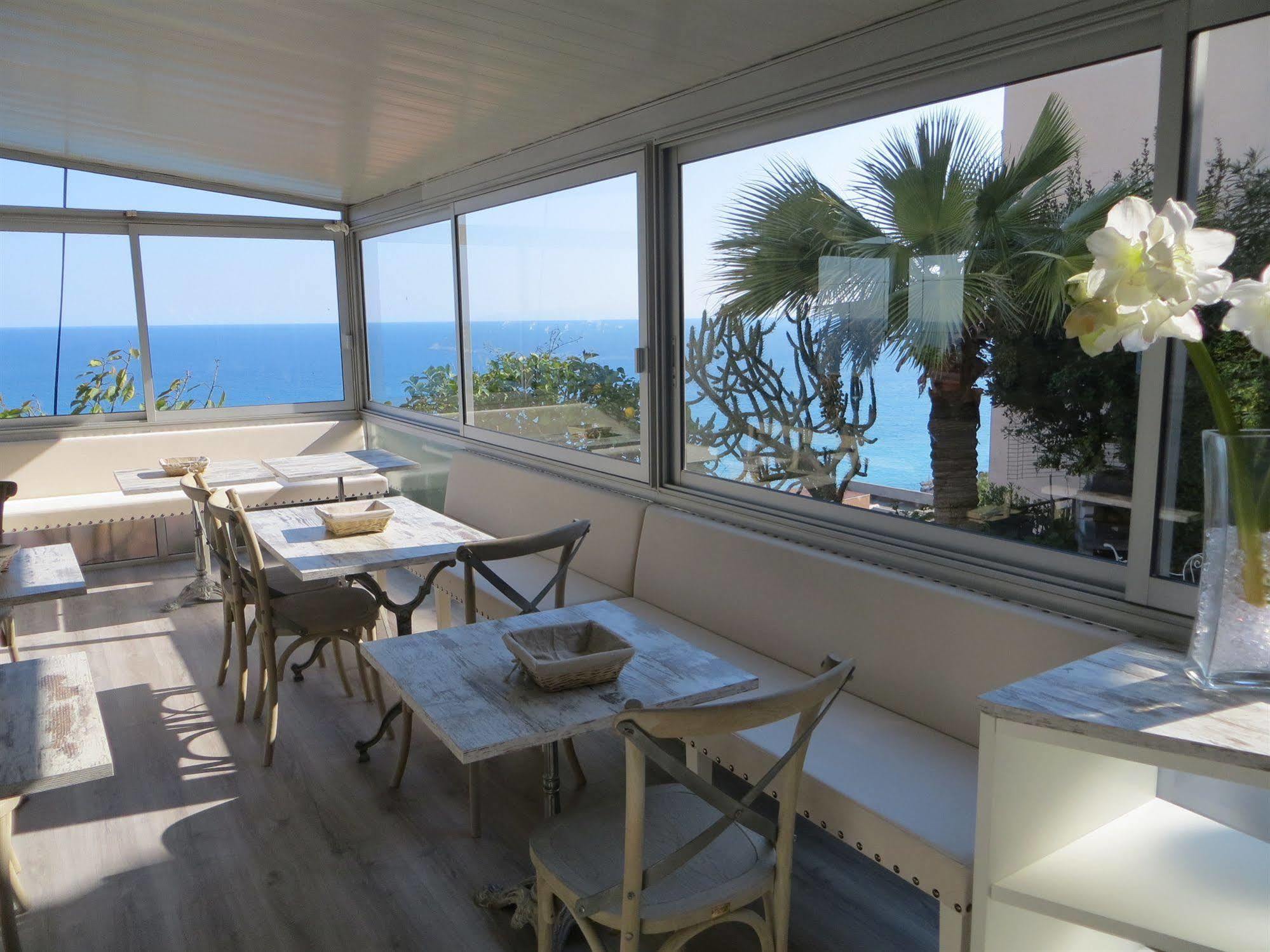 Hotel De Charme Regency Roquebrune-Cap-Martin Ngoại thất bức ảnh